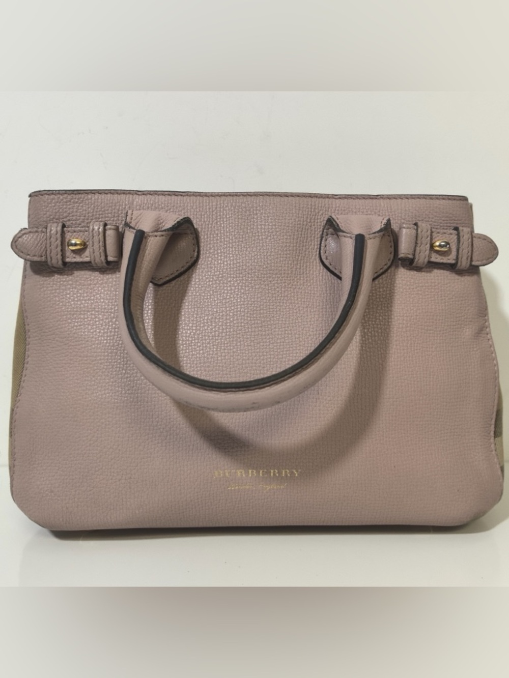 Pre-Owned Burberry Pink Leather with Check Side Panel Tote Bag